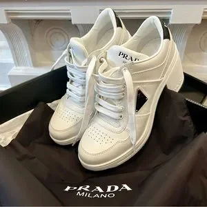 超超超　お買い得PRADA 超超超 お買い得PRADA